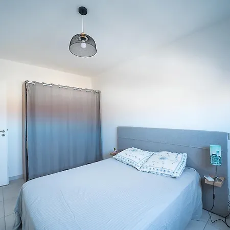 L'impertinente - Maison Climatisee Avec Jacuzzi Holiday home Pia